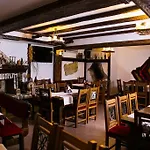 Hotel Хотел Златоград